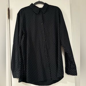 Uniqlo button don black and white polka dot skirt